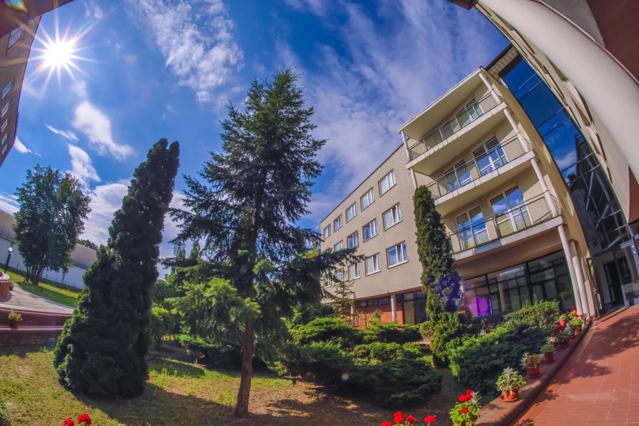 Hotel Uniwersytecki Stary Toruń Exterior foto